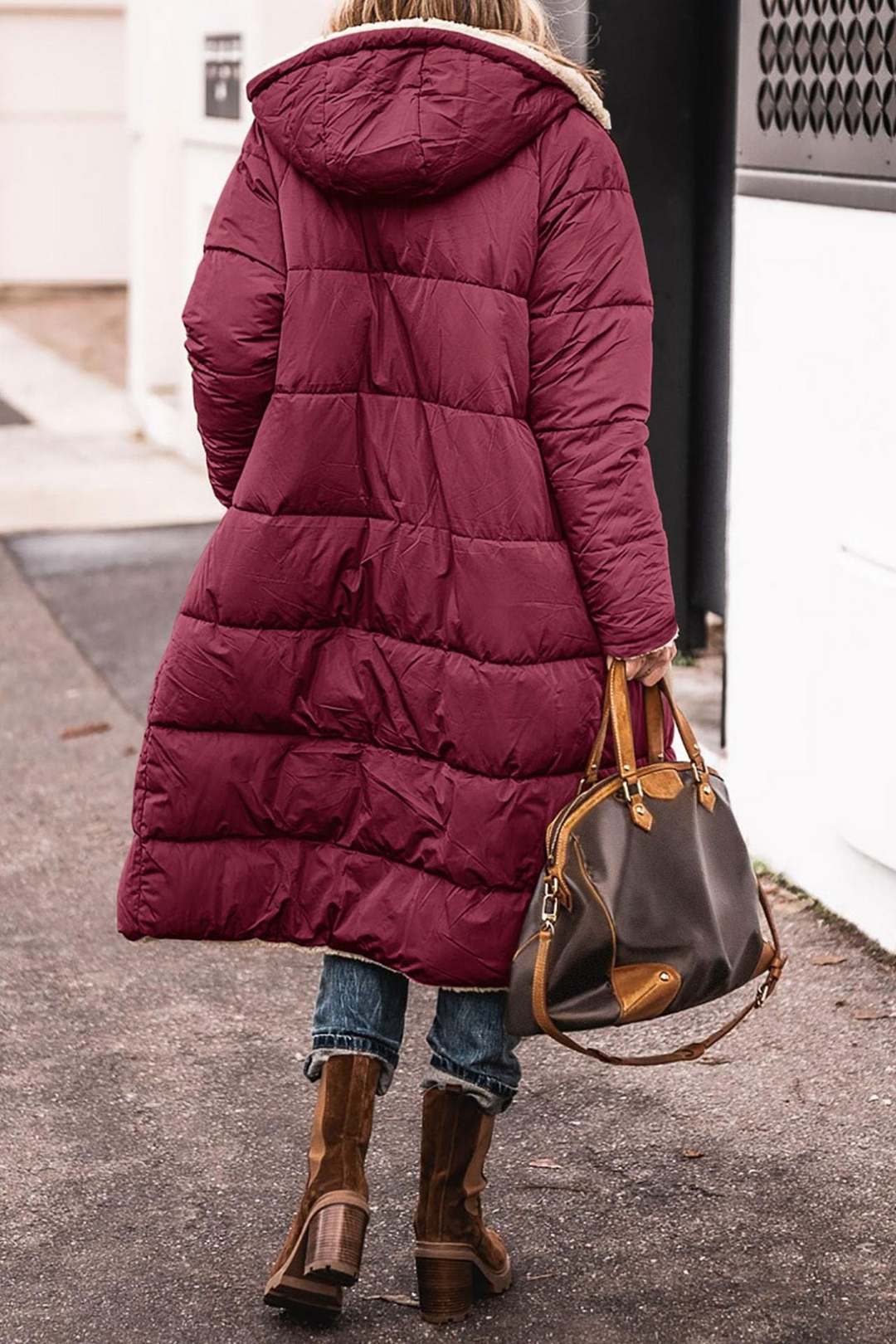 Macie™ – Reversible Jacket for Timeless Cold-Weather Elegance