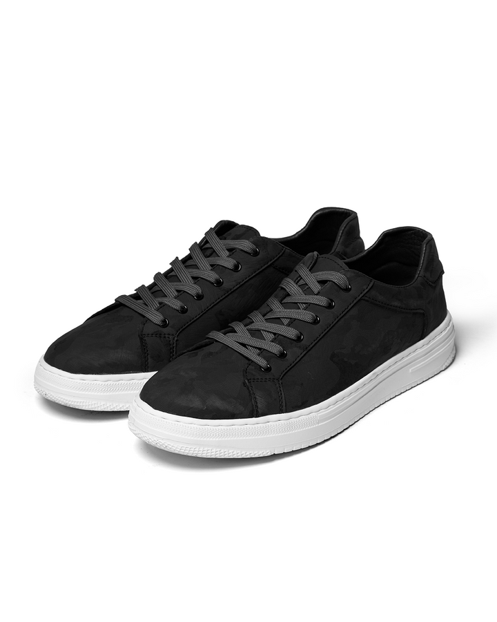 Belmont l  Classic Sneaker