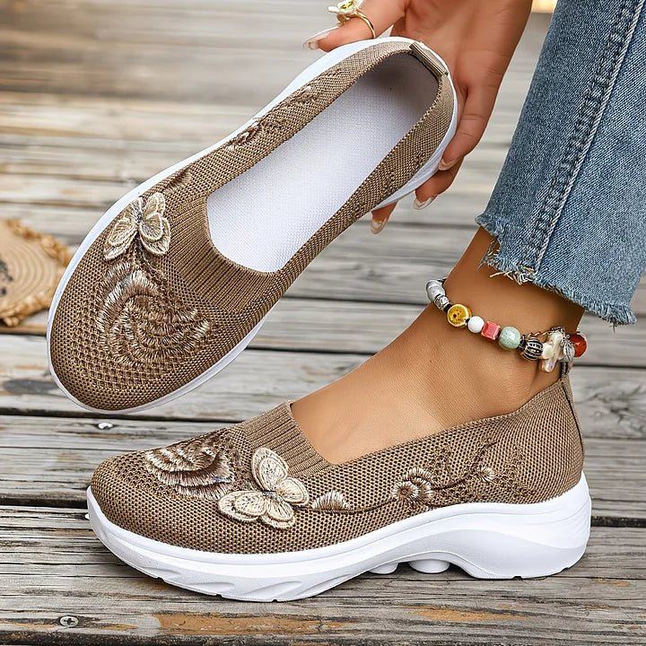 Leetha - Butterfly Embroidered Loafers