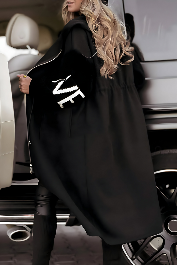 Yusra™ – Hooded Coat for Effortless Modern Elegance