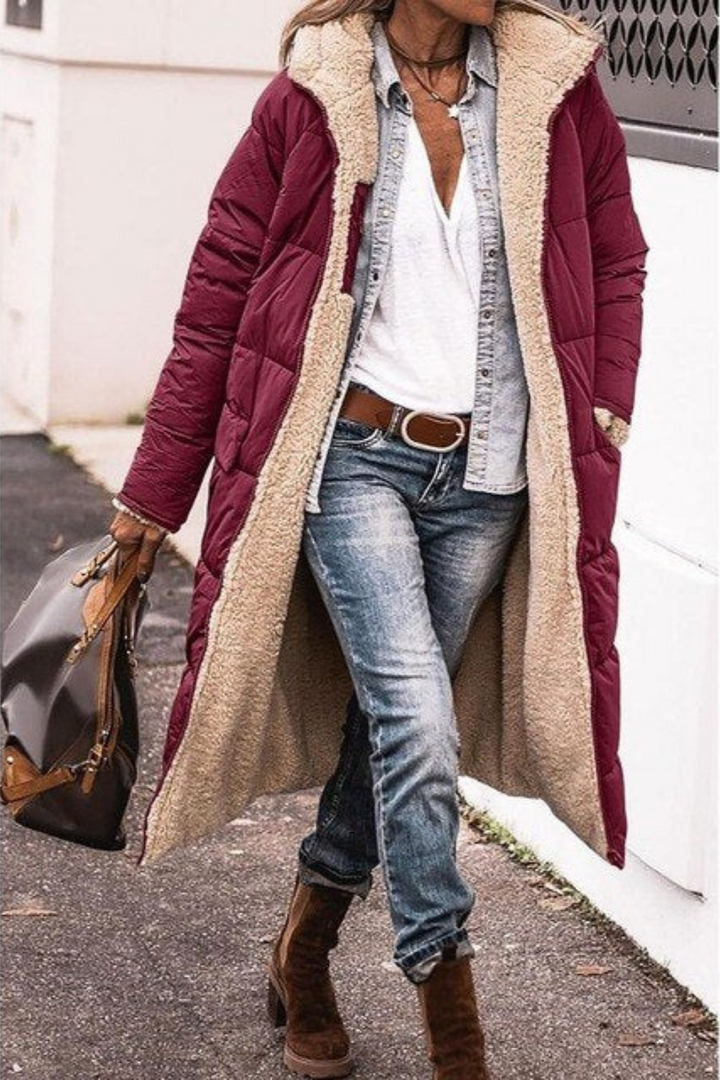 Macie™ – Reversible Jacket for Timeless Cold-Weather Elegance