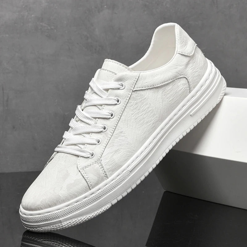 Belmont l  Classic Sneaker