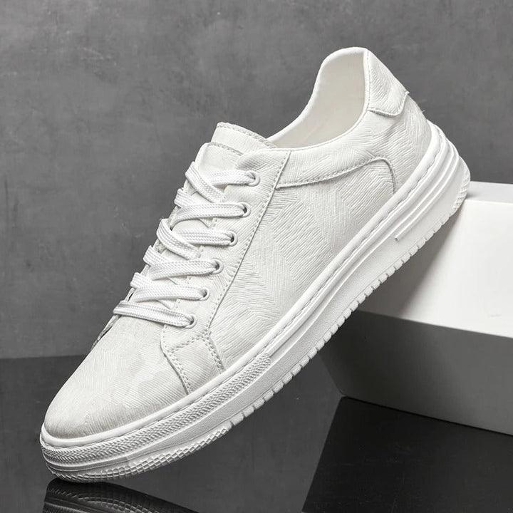 Belmont l  Classic Sneaker
