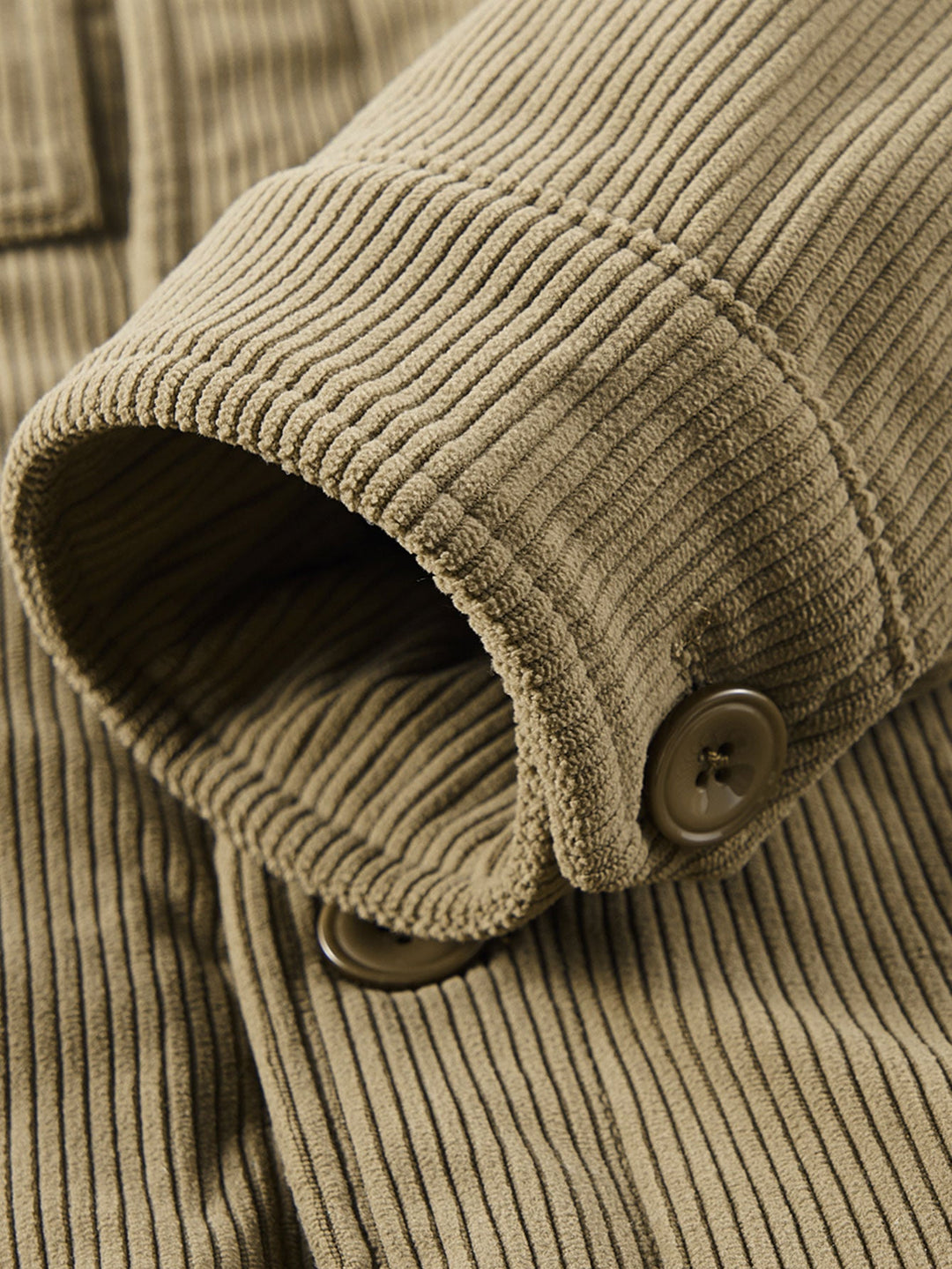 Teddy fleece-lined corduroy jacket with buttons