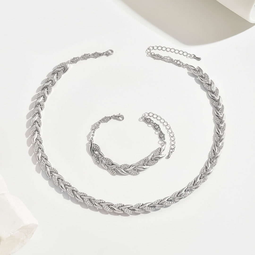 Alyson - Elegant Linked Leaf Necklace Set