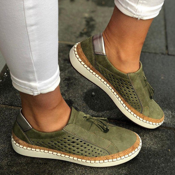 ELLEN – EVERYDAY CHIC SLIP-ON SHOES