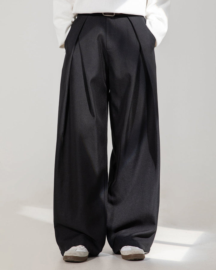 Modern Essential Wide-Leg Trouser