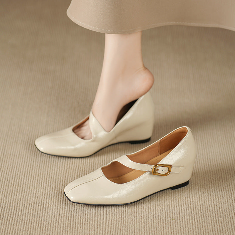 Viora Genuine Leather Mary Jane Heels