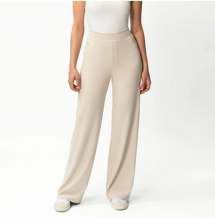 Asana Relaxed Straight Pant