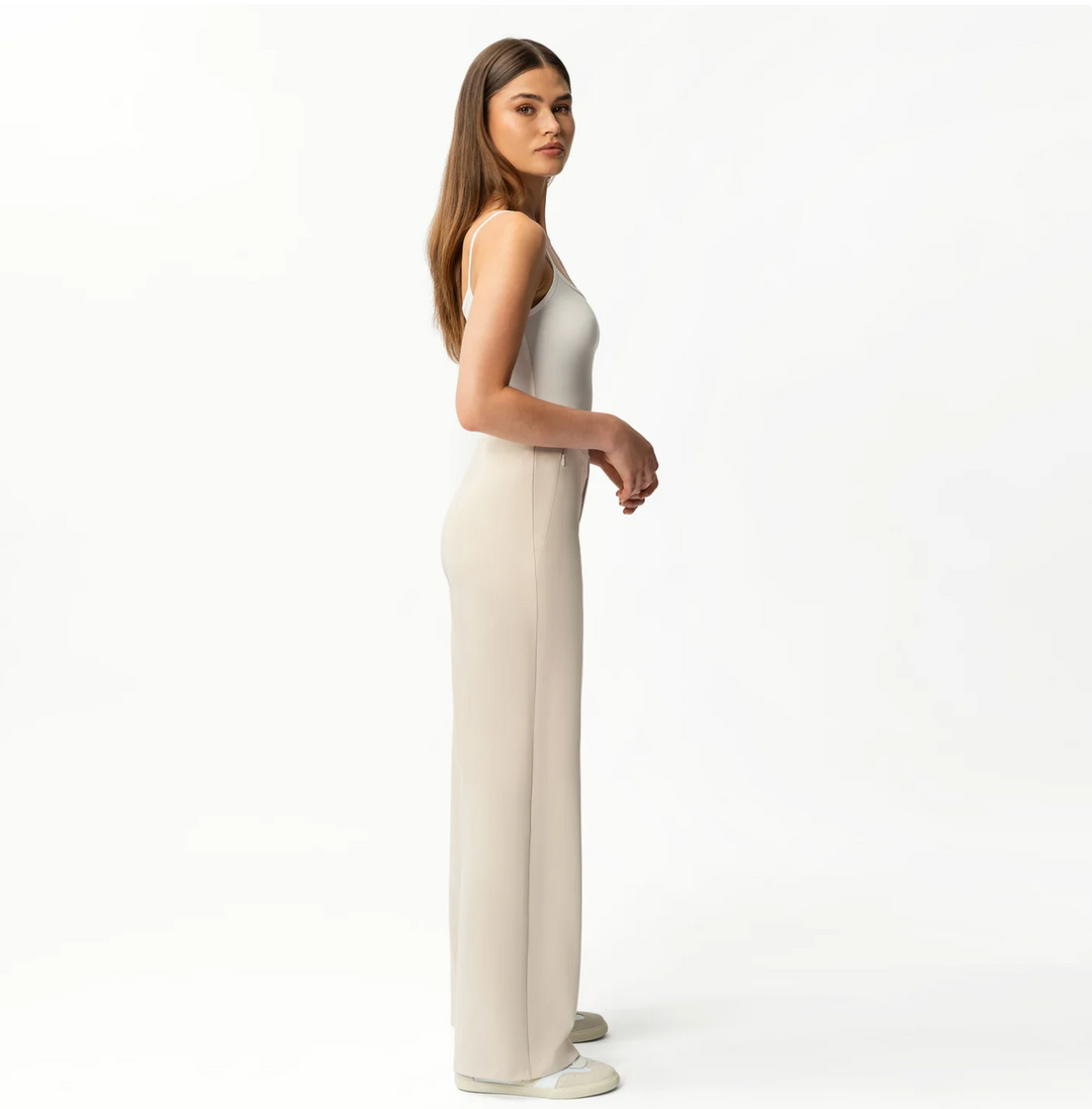 Asana Relaxed Straight Pant
