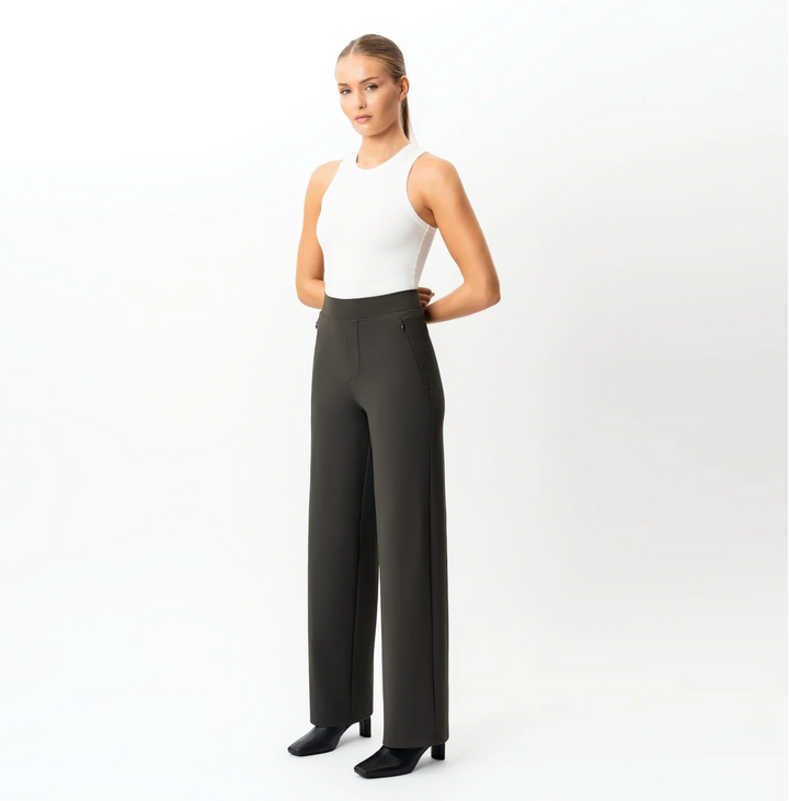 Asana Relaxed Straight Pant