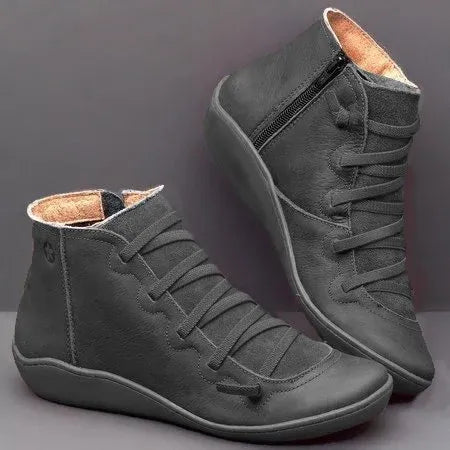 Clara | The perfect leather boots to keep you warm all winter long