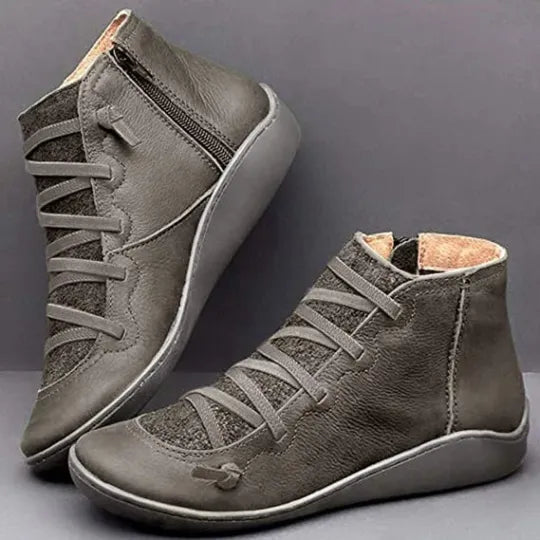 Clara | The perfect leather boots to keep you warm all winter long