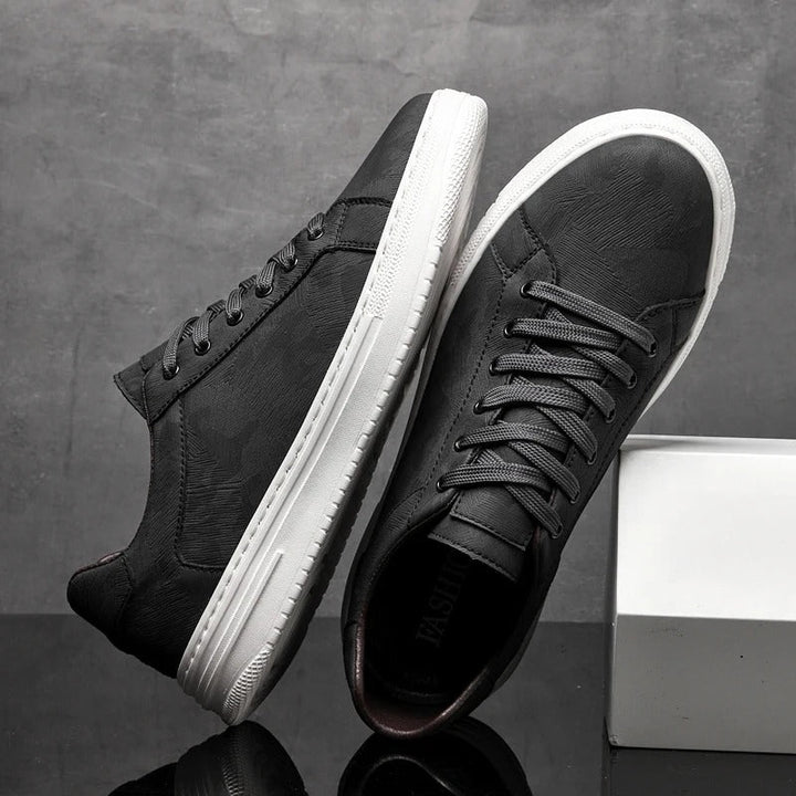 Belmont l  Classic Sneaker