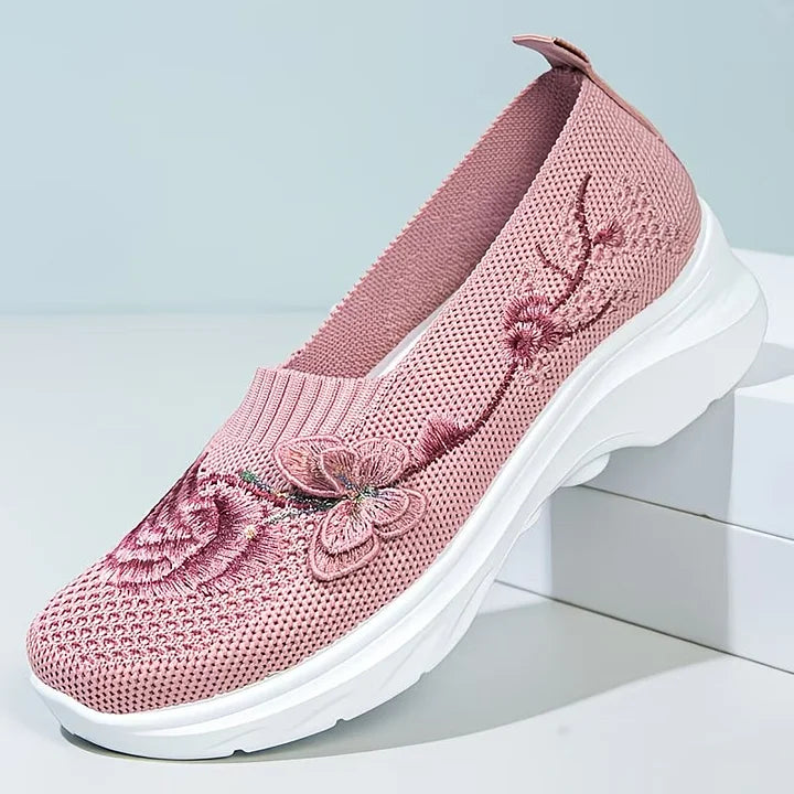 Leetha - Butterfly Embroidered Loafers