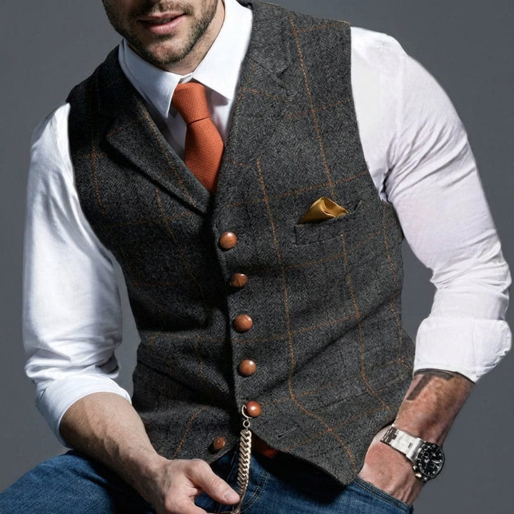 Louis l Tweed Vest