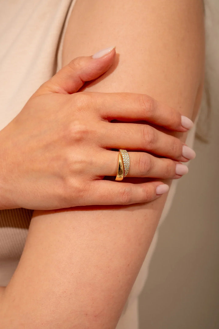 Elegante Gouden Ring met Sprankelende Stenen (1+1 GRATIS)