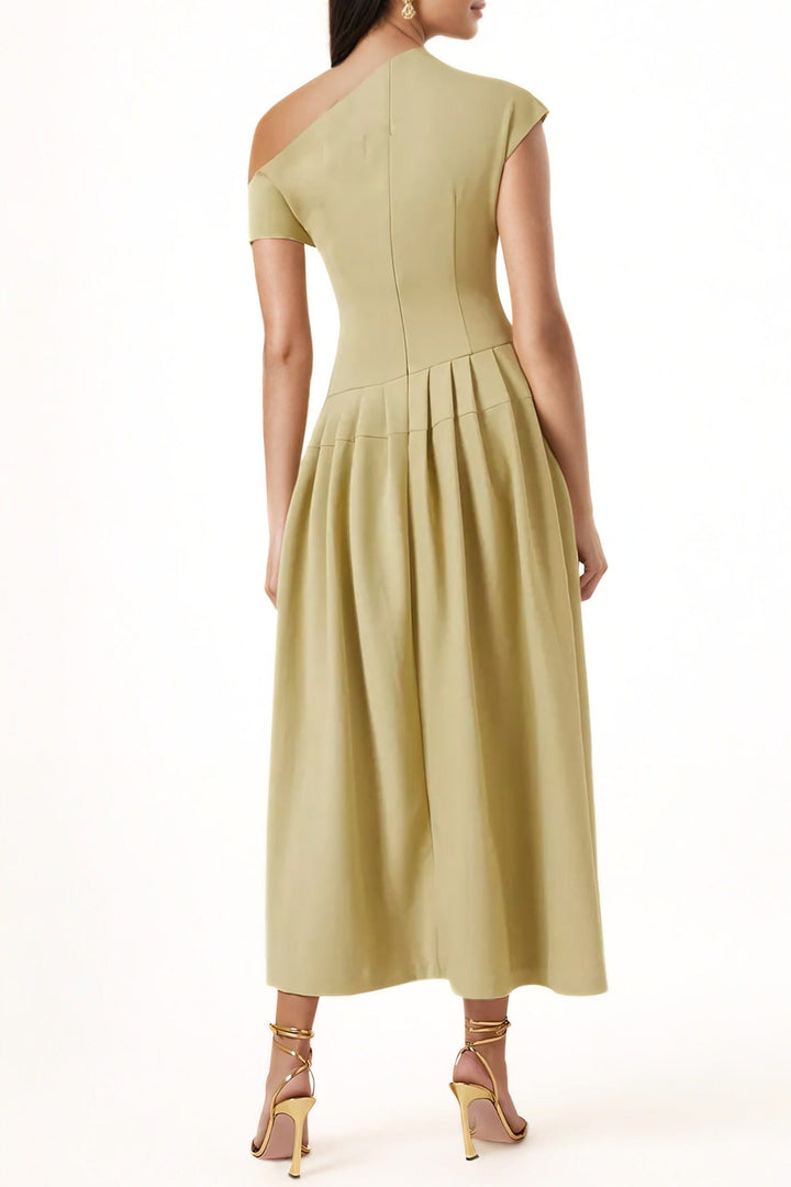 Jenny l Solid Short Sleeve Midi Dress