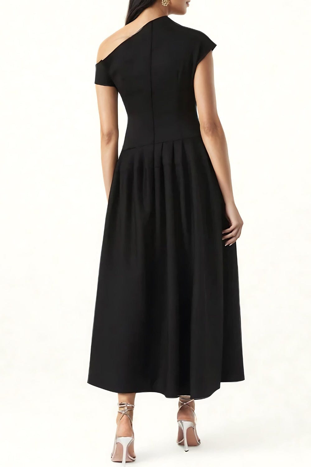 Jenny l Solid Short Sleeve Midi Dress